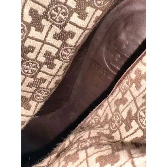 Tory Burch Irene chocolate brown suede with gold hardware design equestrian ridi - Picture 16 of 16